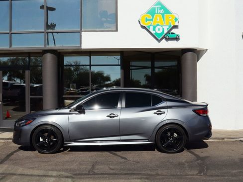 Used 2024 Nissan Sentra SR image 8