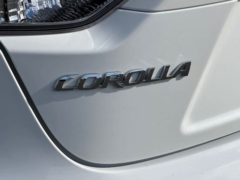 Certified 2024 Toyota Corolla SE FWD image 30