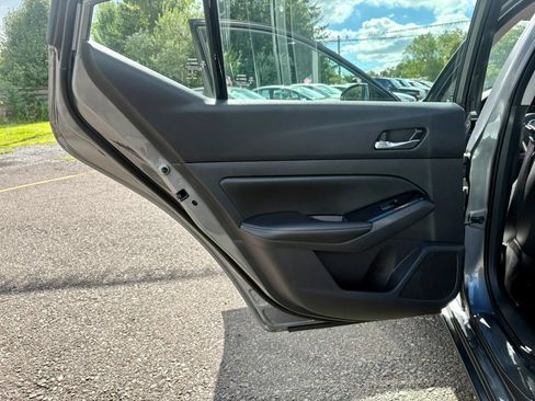 Used 2020 Nissan Altima 2.5 SL AWD/4WD image 12