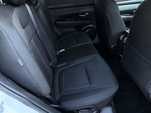 Certified 2025 Hyundai Tucson SEL FWD image 24
