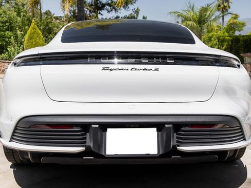 Used 2023 Porsche Taycan RWD image 7