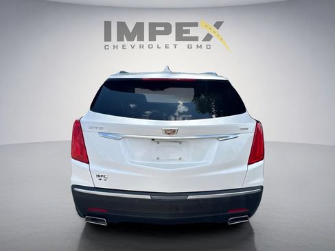 Used 2018 Cadillac XT5 Premium Luxury FWD image 4
