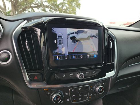 Used 2023 Chevrolet Traverse High Country w/ LPO, Floor Liner Package image 24