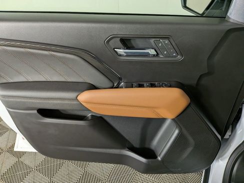 New 2026 GMC Canyon AT4 w/ Technology Plus Package image 13