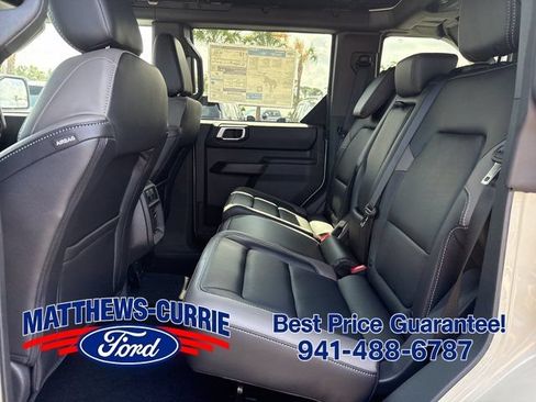 New 2026 Ford Bronco Outer Banks w/ Sasquatch Package AWD/4WD image 12