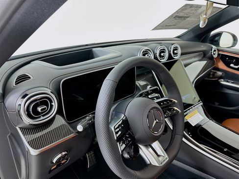 New 2026 Mercedes-Benz GLC 43 AMG 4MATIC image 10