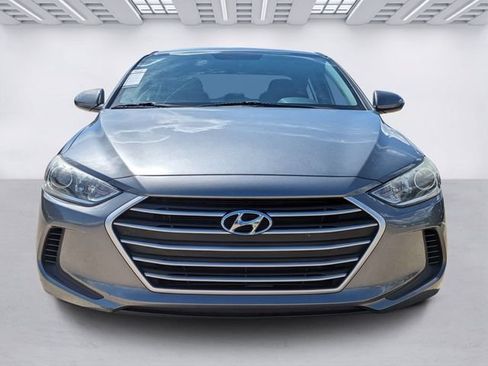 Used 2018 Hyundai Elantra SEL FWD image 2