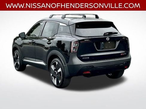 New 2026 Nissan Kicks SR w/ Cold Weather Package AWD/4WD image 14