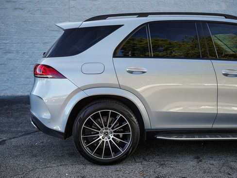Used 2023 Mercedes-Benz GLE 450 4MATIC w/ AMG Line Exterior image 15