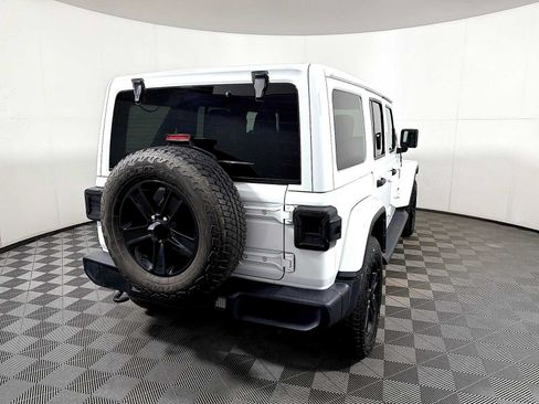 Used 2021 Jeep Wrangler Unlimited Sahara AWD/4WD image 6