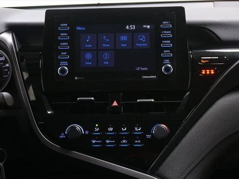 Certified 2021 Toyota Camry LE FWD image 17
