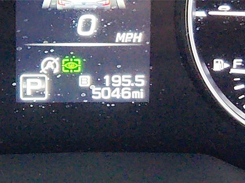 Used 2025 Subaru Outback Limited XT image 28