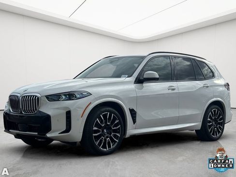 Used 2025 BMW X5 xDrive40i w/ M Sport Package AWD/4WD image 2