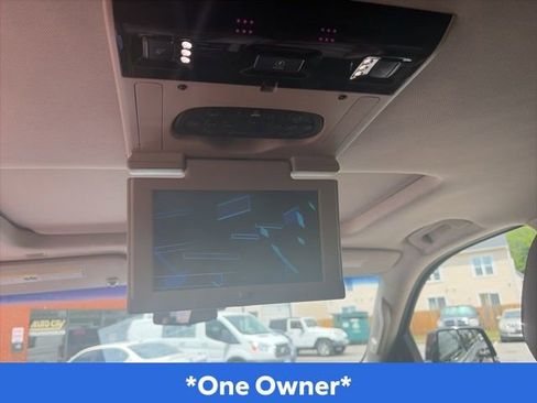 Used 2019 Cadillac Escalade Luxury AWD/4WD image 11