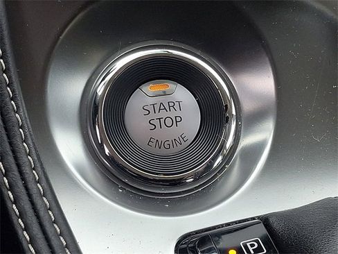 Used 2017 Nissan Maxima 3.5 SV image 23