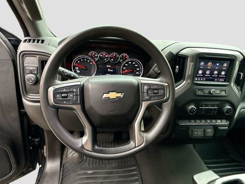 Used 2021 Chevrolet Silverado 1500 Custom w/ Safety Confidence Package RWD image 11