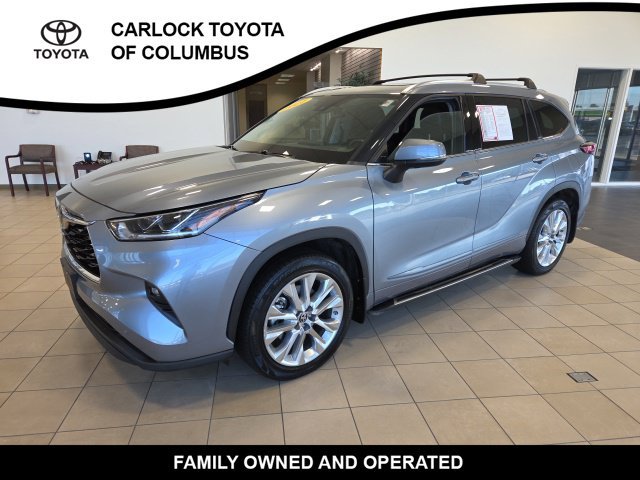 Used 2021 Toyota Highlander Limited AWD/4WD image 4
