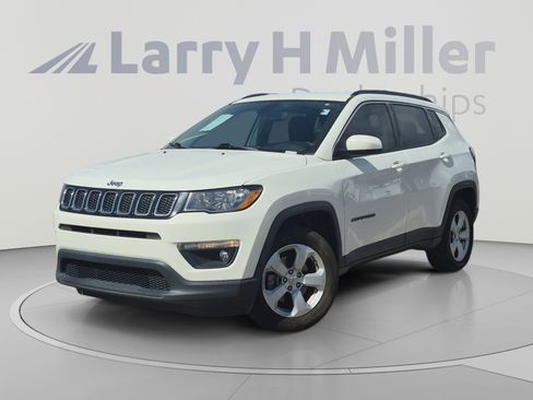 Used 2020 Jeep Compass Latitude AWD/4WD image 1