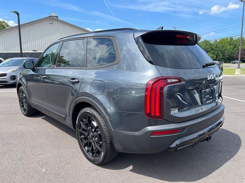 Used 2022 Kia Telluride EX w/ EX Premium Package AWD/4WD image 3