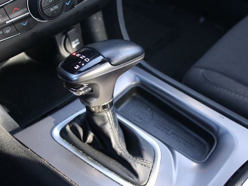 Used 2019 Dodge Charger GT image 37