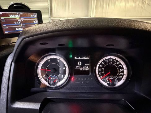 Used 2017 RAM 3500 Tradesman w/ Chrome Appearance Group AWD/4WD image 27