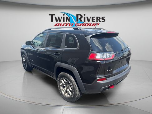 Used 2021 Jeep Cherokee Trailhawk w/ Premium Leather Package AWD/4WD image 2