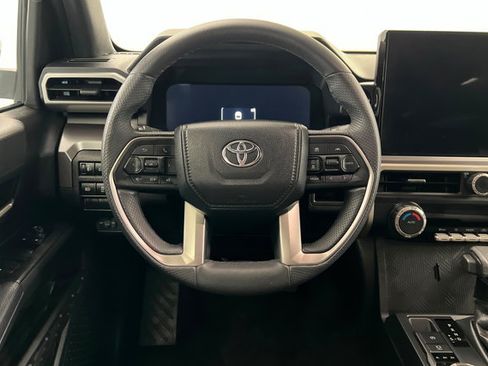 Used 2024 Toyota Tacoma TRD Off-Road AWD/4WD image 12