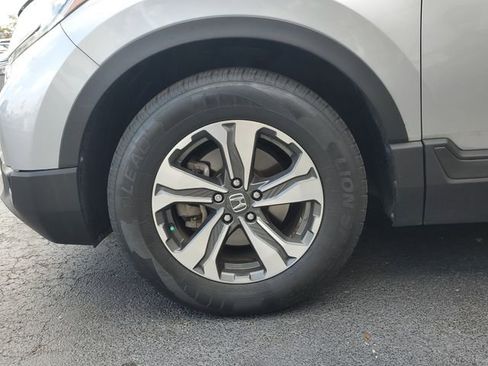 Used 2018 Honda CR-V LX image 4