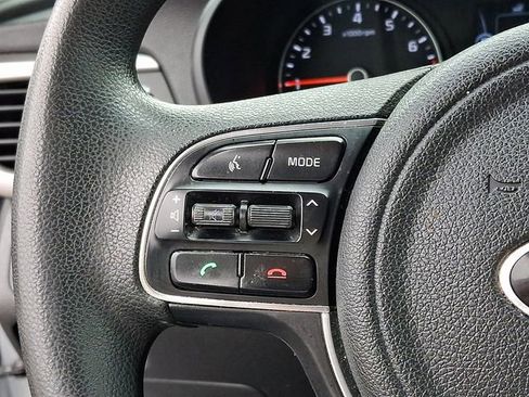 Used 2018 Kia Optima LX w/ 17" Alloy Wheels Package image 20