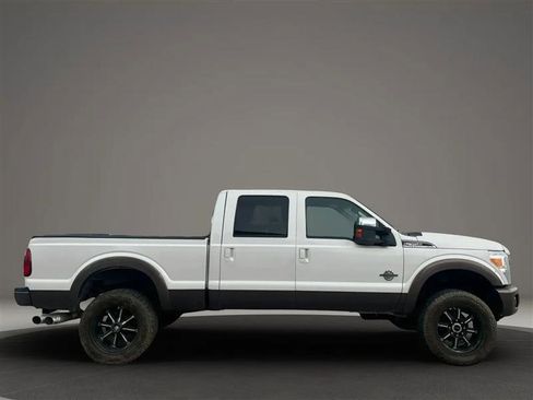 Used 2013 Ford F350 Lariat w/ Lariat Chrome Pkg image 6