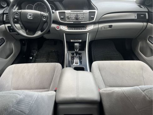Used 2015 Honda Accord EX image 18