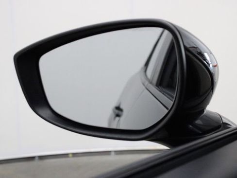 Used 2022 MAZDA MAZDA3 Sedan image 38