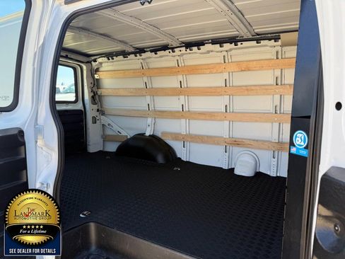 Used 2024 Chevrolet Express 2500 w/ Driver Convenience Package RWD image 13