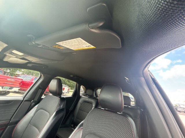 Used 2025 Ford Escape ST-Line Select AWD/4WD image 19