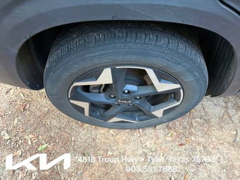 Certified 2024 Kia Seltos EX AWD/4WD image 12