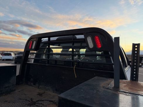 Used 2017 Ford F550 4x4 Crew Cab Super Duty image 35