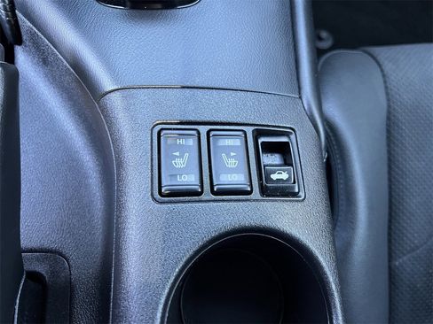 Certified 2024 Nissan Z Performance w/ Floor Mat Package image 18