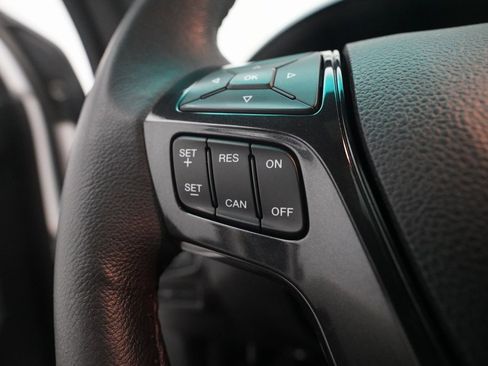 Used 2016 Ford Explorer XLT w/ Equipment Group 202A image 21