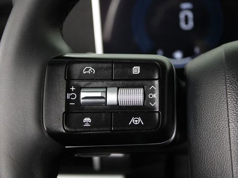 Used 2025 Hyundai Santa Fe SE image 25