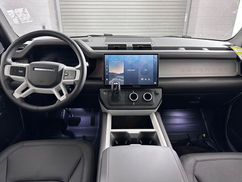 New 2026 Land Rover Defender 110 X-Dynamic SE AWD/4WD image 15