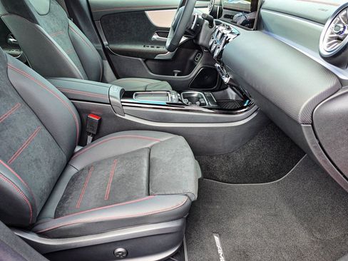 New 2026 Mercedes-Benz CLA 250 4MATIC image 38