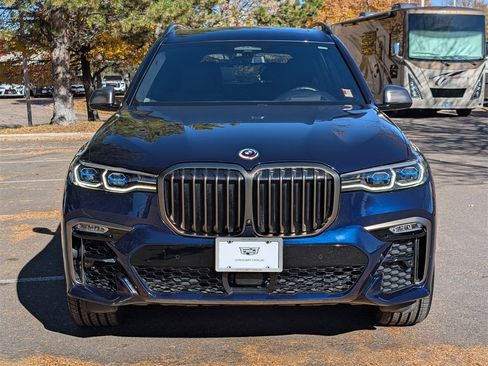 Used 2022 BMW X7 M50i image 8