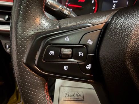 Used 2023 Chevrolet TrailBlazer RS w/ Sun and Liftgate Package FWD image 31