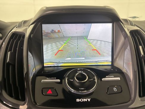 Used 2014 Ford Escape Titanium w/ Equipment Group 401A FWD image 17