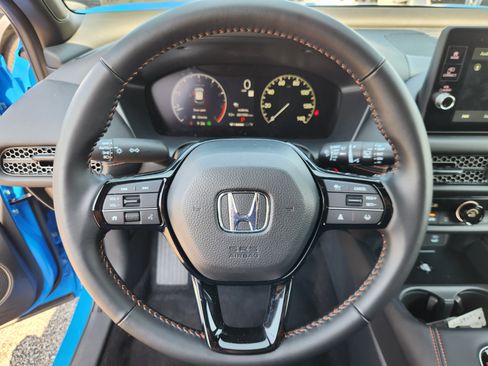 Certified 2026 Honda HR-V Sport image 9
