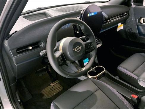 New 2026 MINI Cooper 4-Door Hardtop image 4