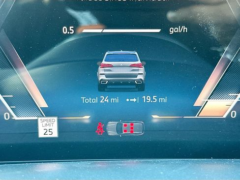 New 2026 BMW X5 sDrive40i w/ M Sport Package image 9