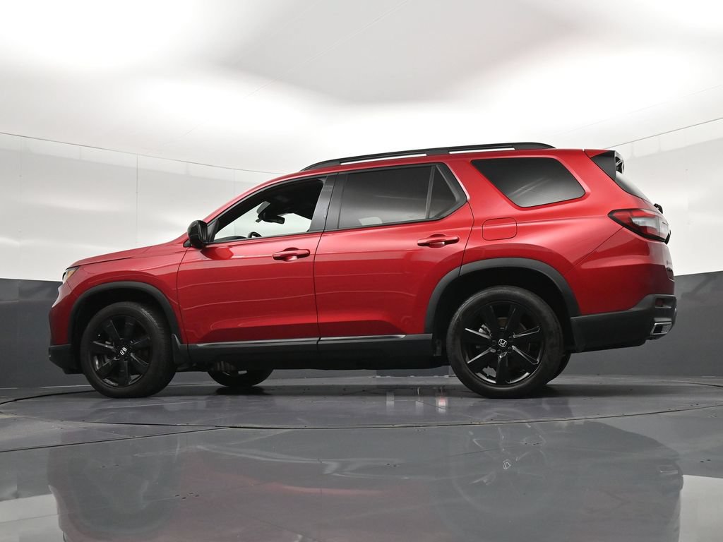 Used 2025 Honda Pilot Black Edition image 35