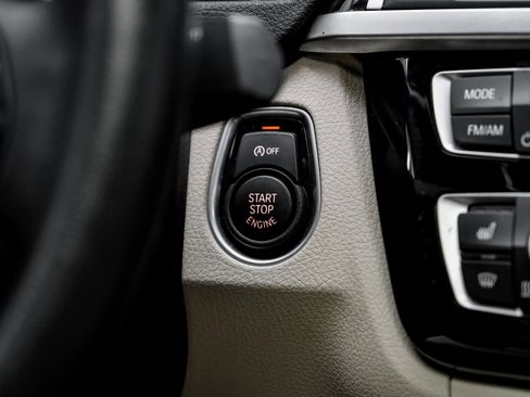 Used 2017 BMW 330i Sedan image 23