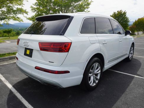 Used 2017 Audi Q7 2.0T Premium AWD/4WD image 13